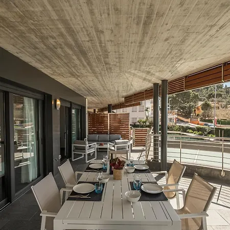Apartamento Con Gran Terraza Delante Del Mar Roses Exterior photo
